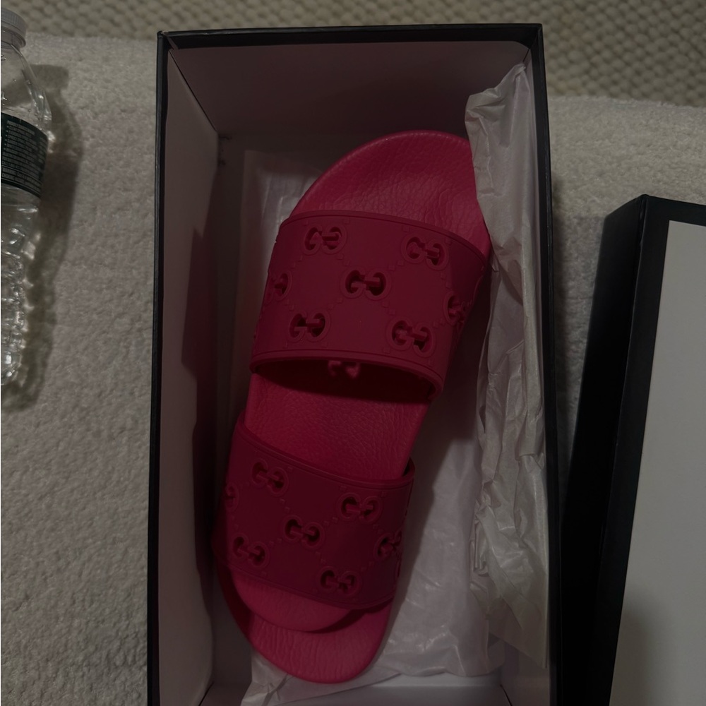 Gucci Pink Slide Sandals - Picture 3 of 6